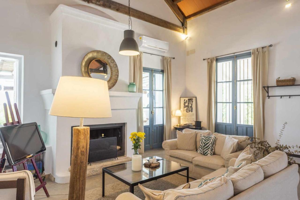 Villa Hacienda San Antonio Marchena  Esterno foto
