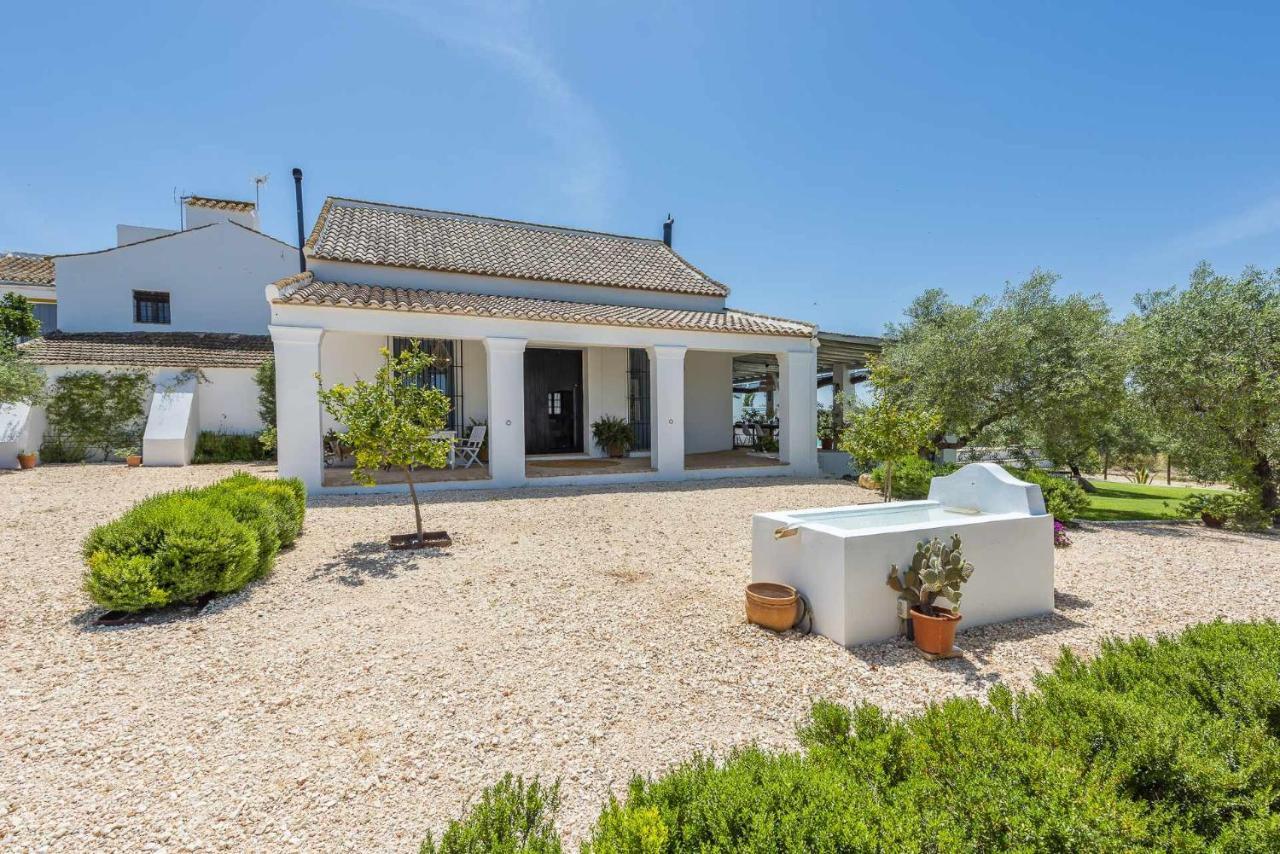 Villa Hacienda San Antonio Marchena  Esterno foto